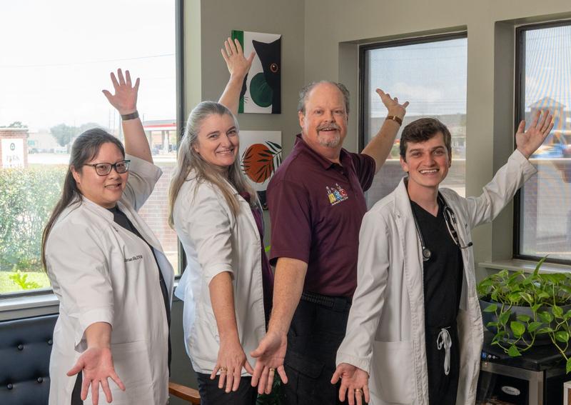 Carousel Slide 7: Meet our Doctors
