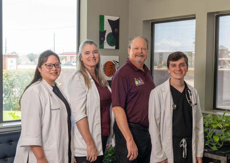 Carousel Slide 6: Meet our Doctors